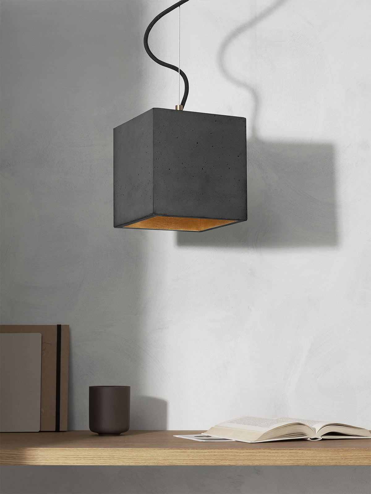 [B5] Dark Pendant Light Cubic Big still 7