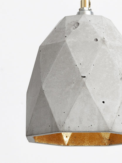 [T1] Pendant Light Triangle still 5