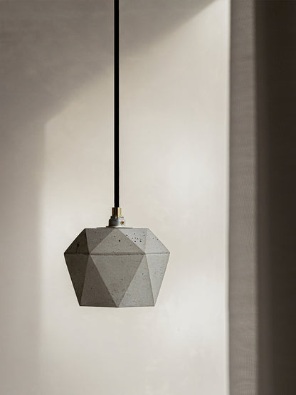 [T2] Pendant Light Triangle still 9