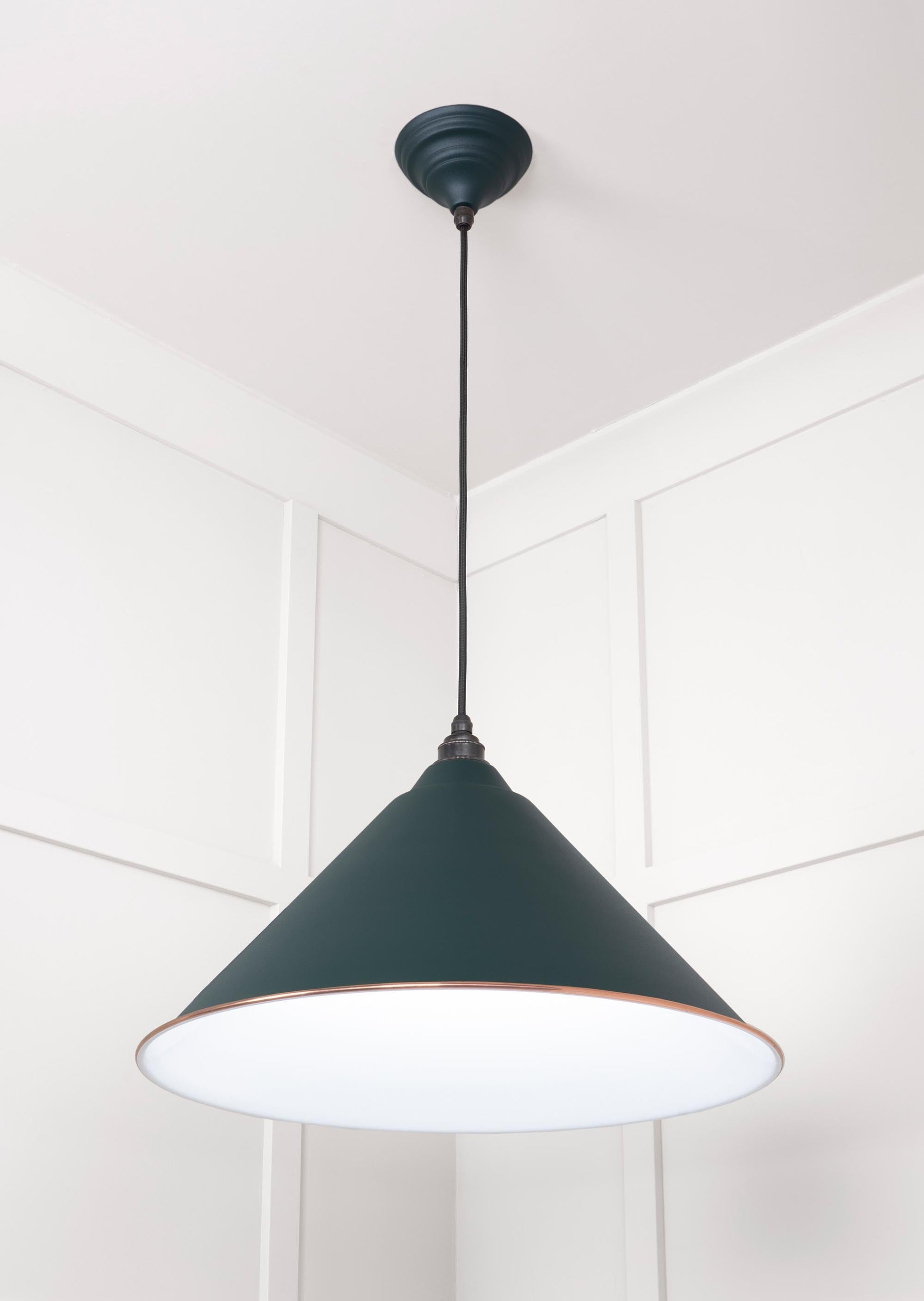 White Gloss Hockley Pendant Light Dingle, Underside.