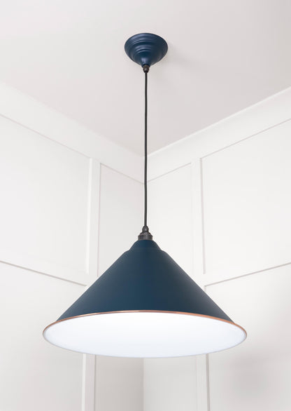 White Gloss Hockley Pendant Light Dusk, Underside.