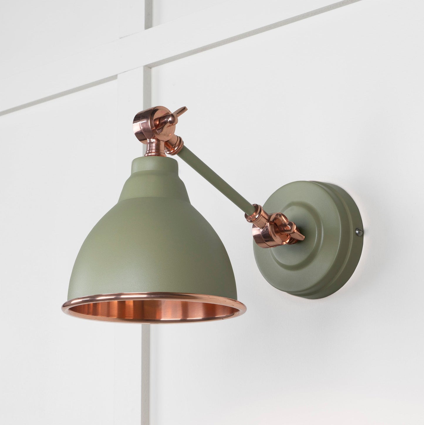 Smooth Copper Brindley Wall Light Tump, Front Side.