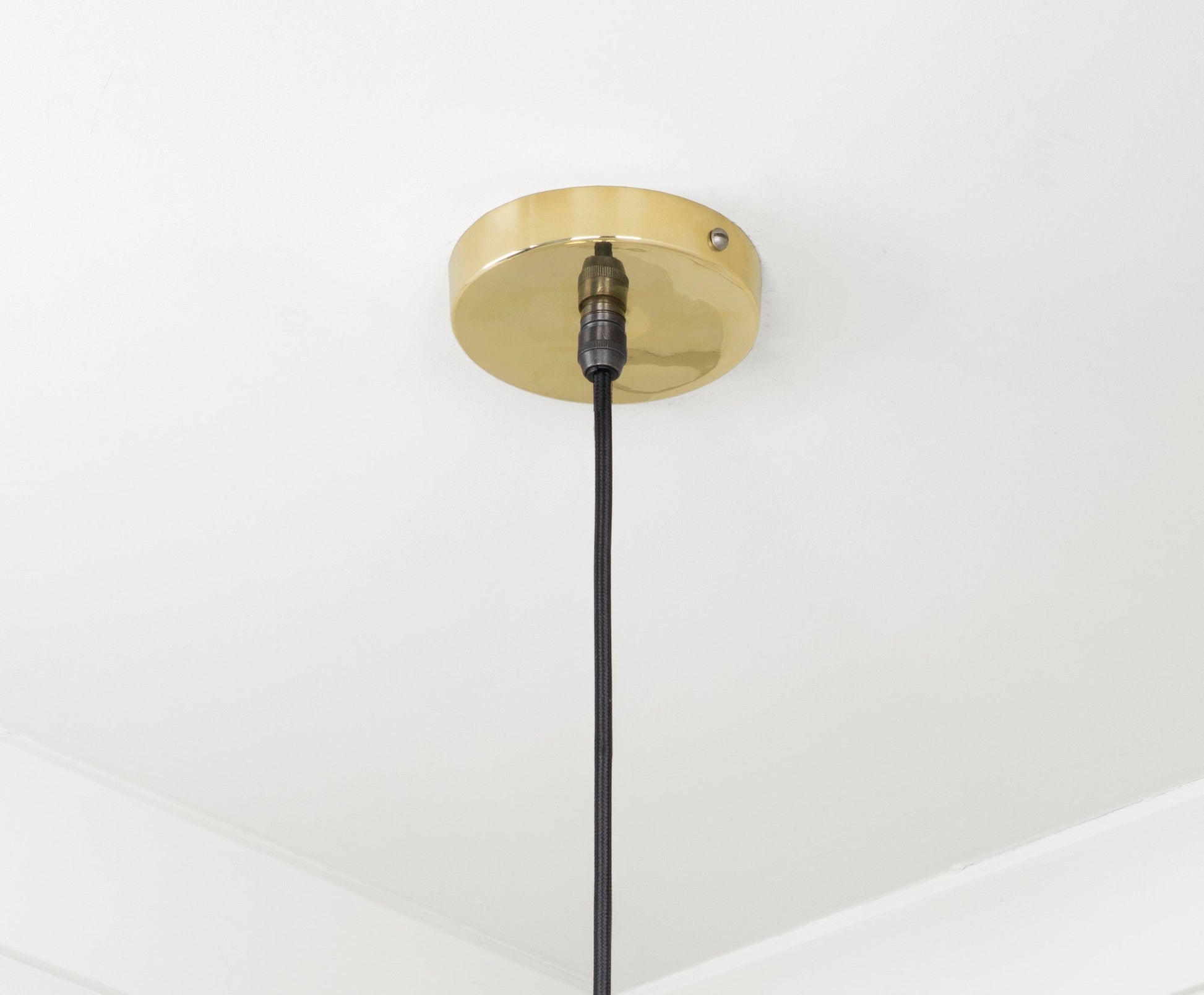 Smooth Brass Frankley Pendant Light , close up view of fitting and cable.