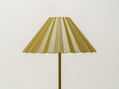 The Pleat Reading Floor Lamp detailed shade view 