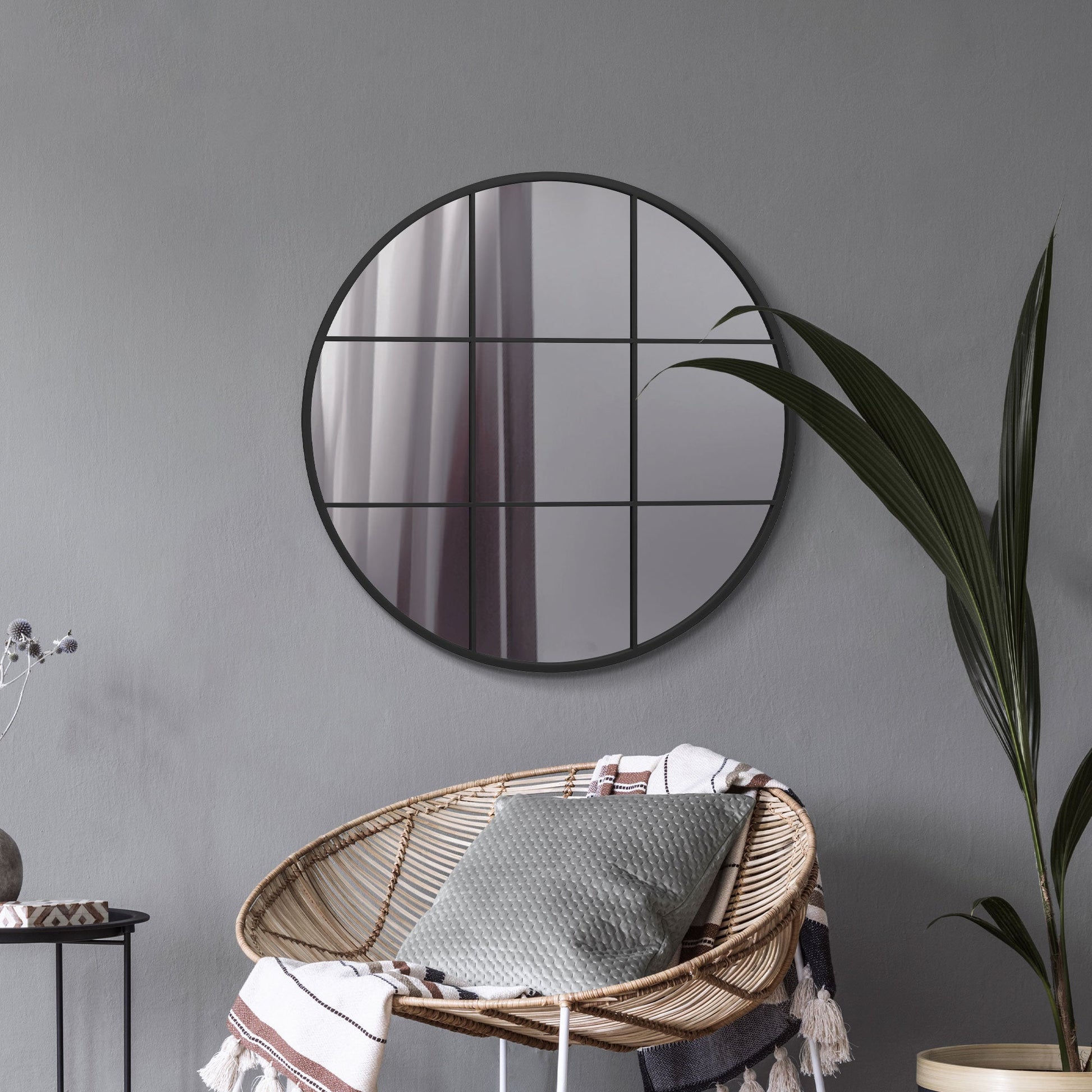 The Reflecto - 31" Diameter Black Metal Round Wall Mirror (80x80CM)-2