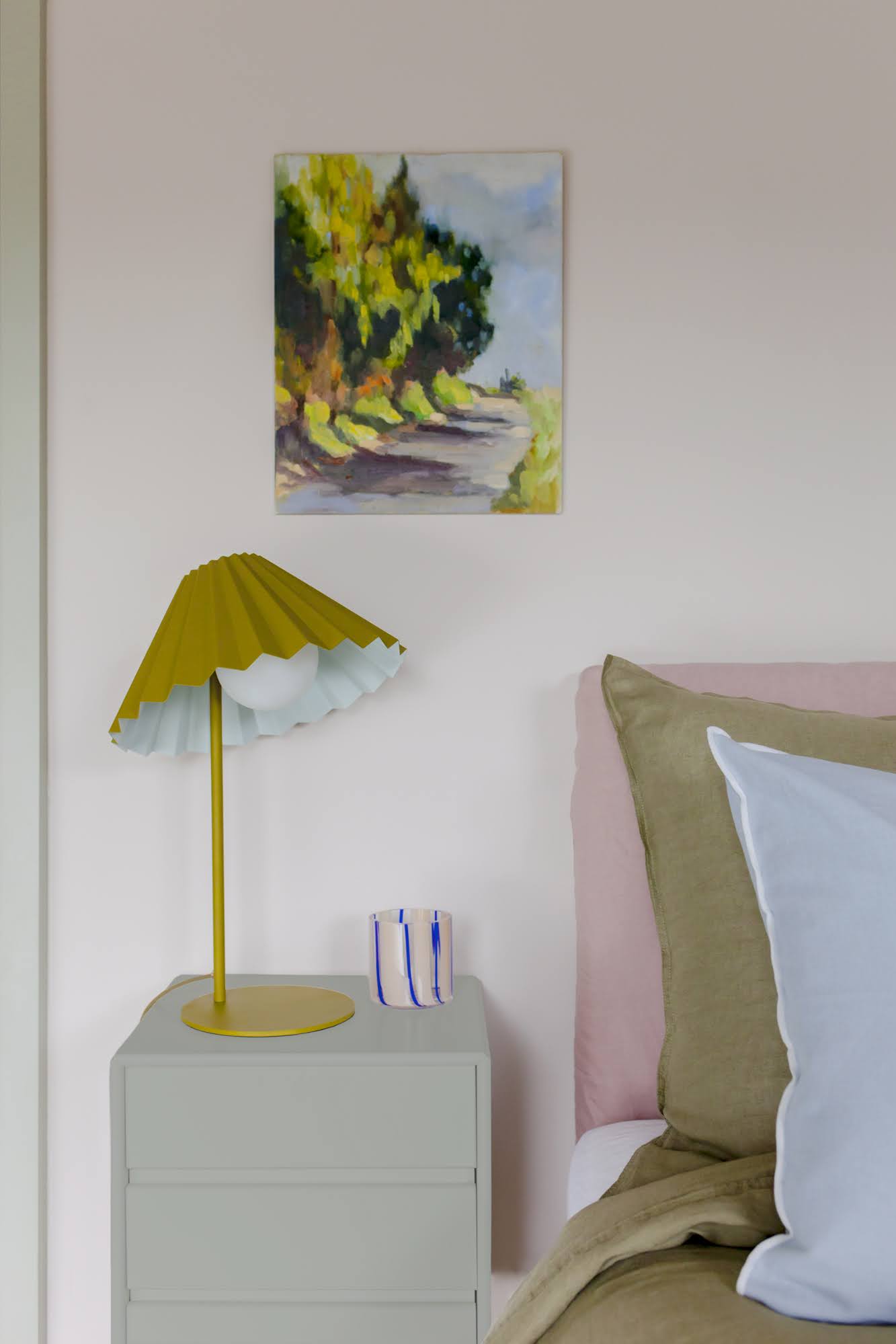 The Pleat Table lamp, in bedroom setting