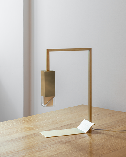 Lamp/ Two Brass Revamp 02 side view 