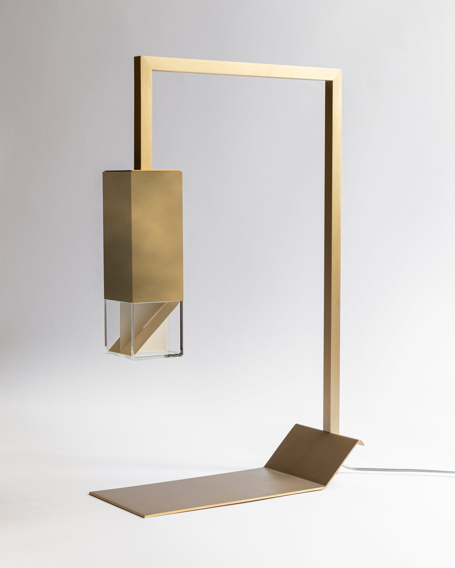 Lamp/ Two Brass Revamp 02