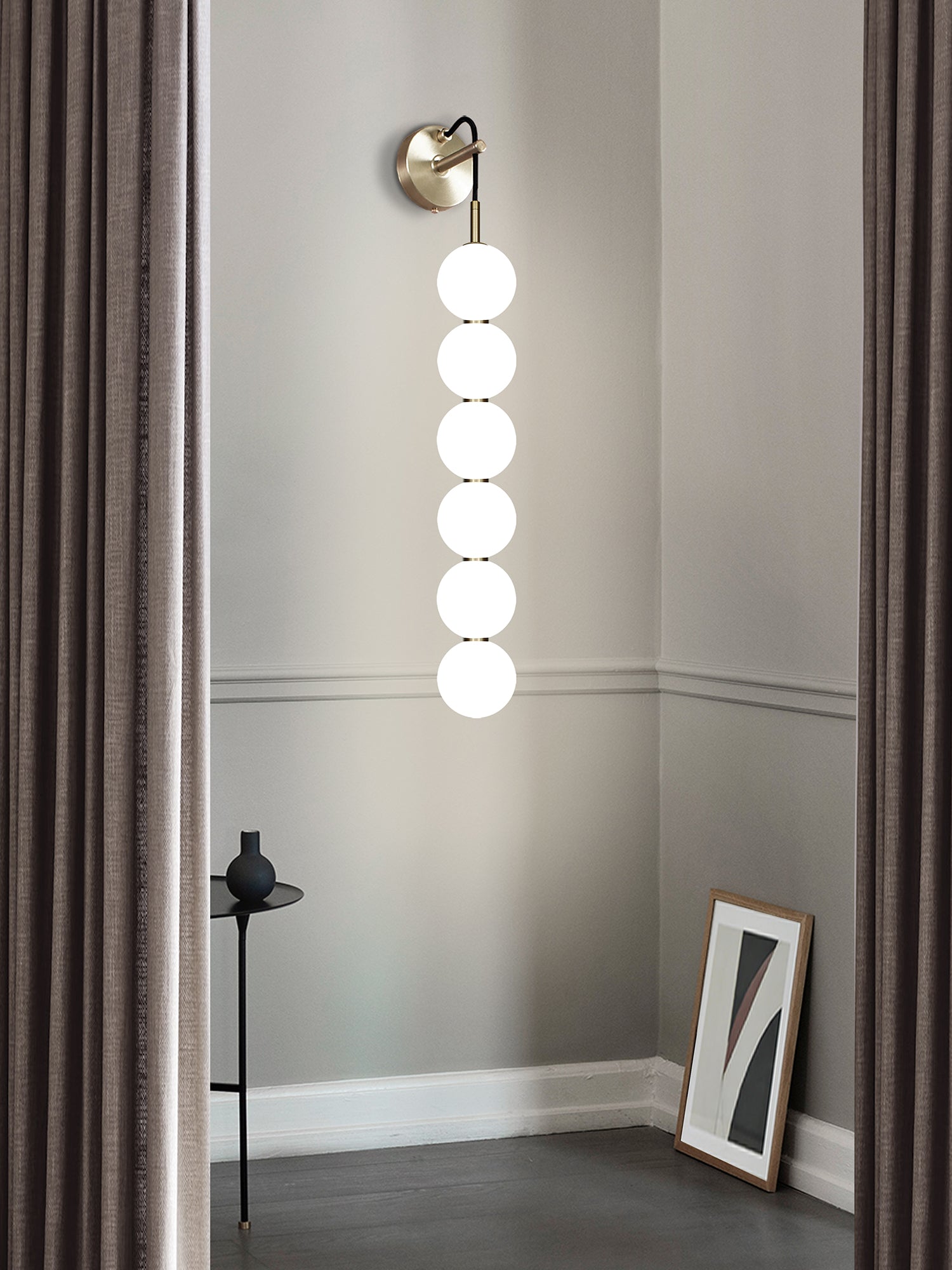 Echo Six Wall Light lifestyle image 2