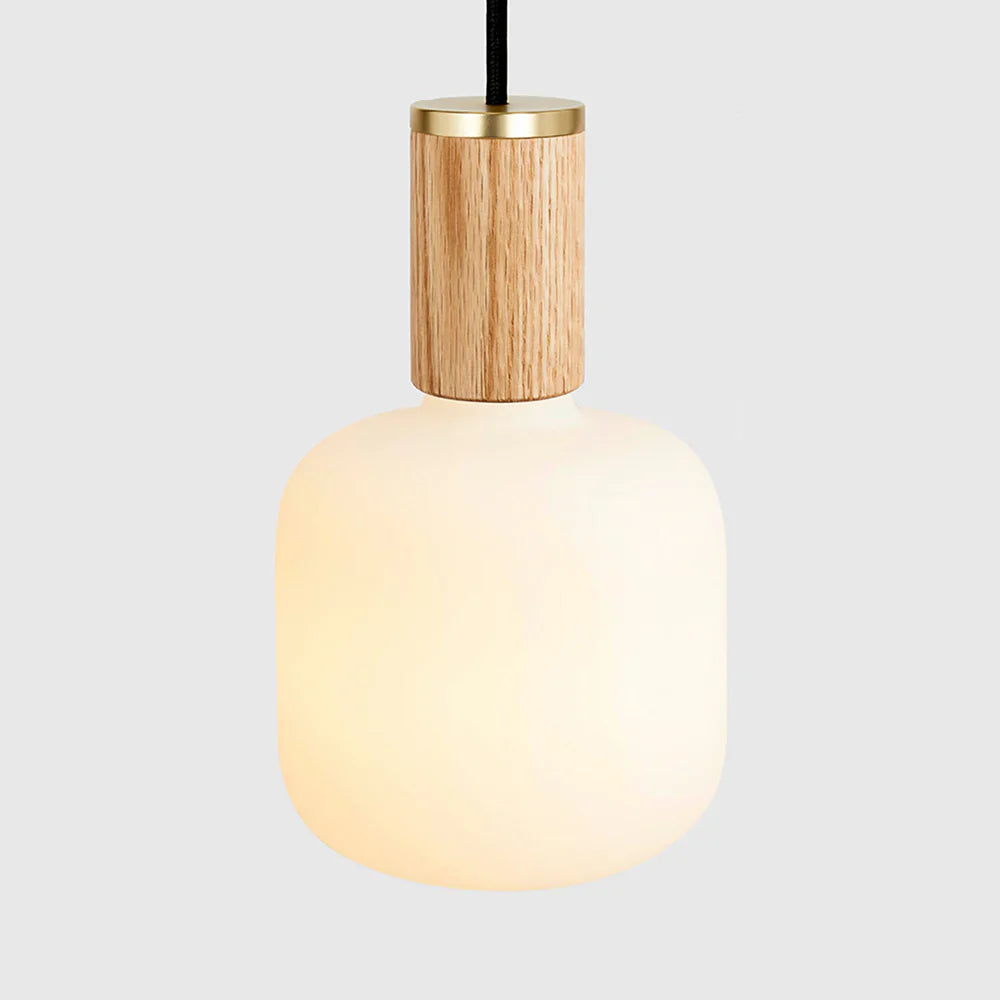 Oblo Pendant light Oak still 1