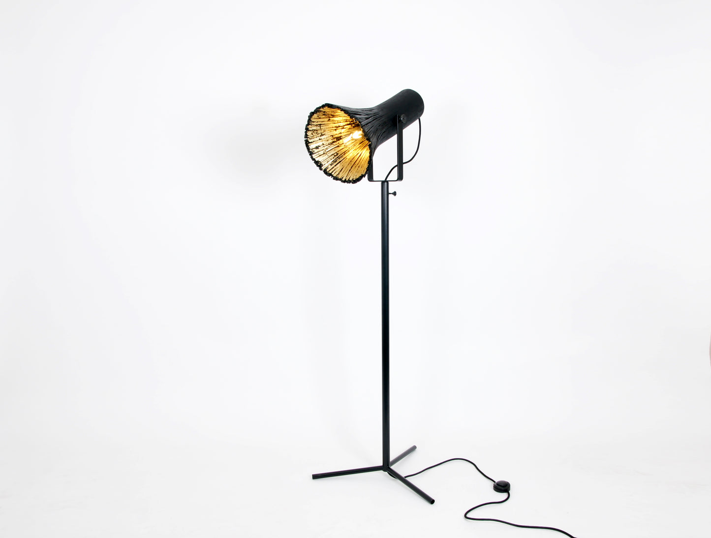 Pressed Wood Floor Lamp black, front