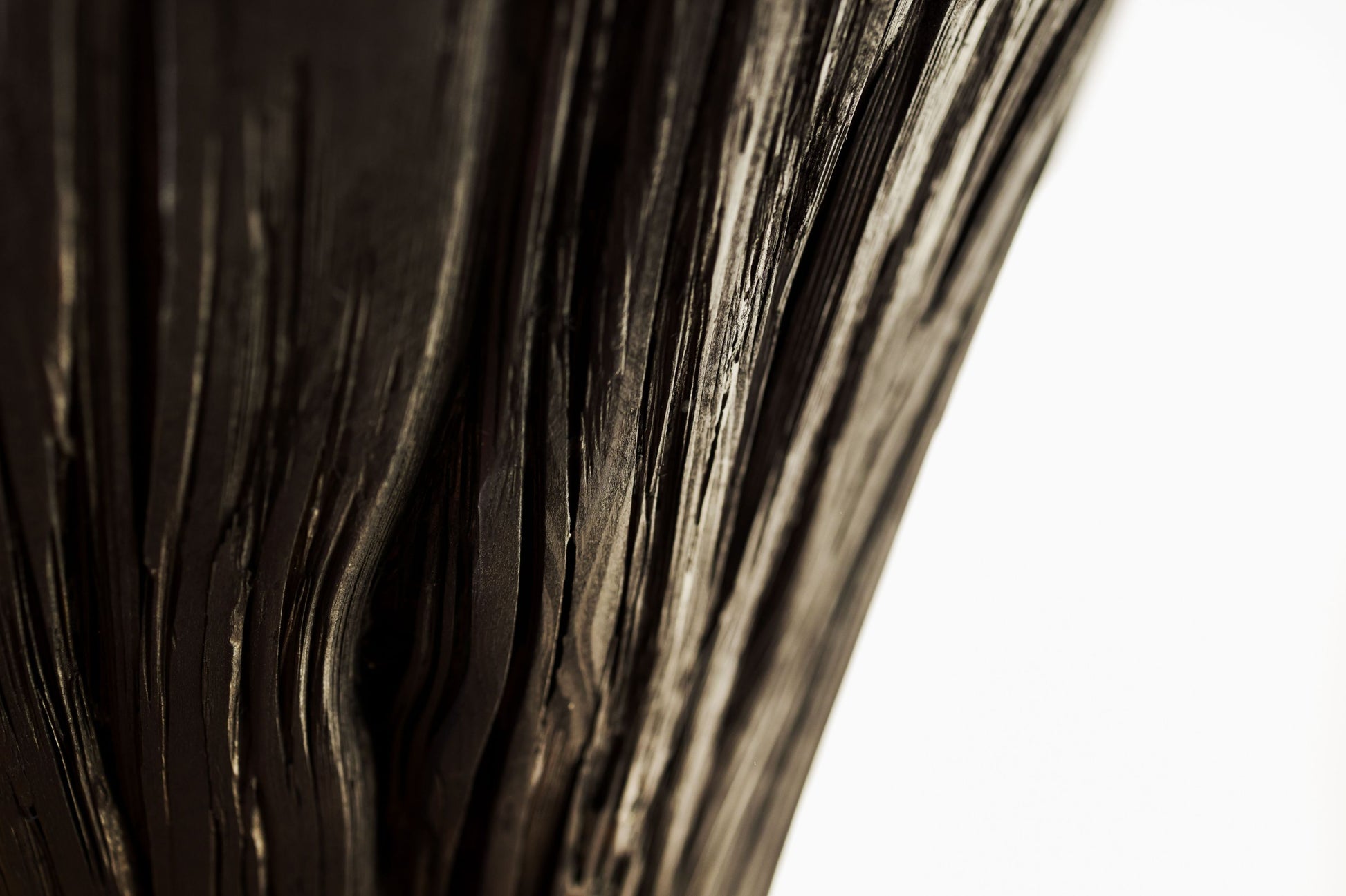 Pressed Wood Table lamp, close up 