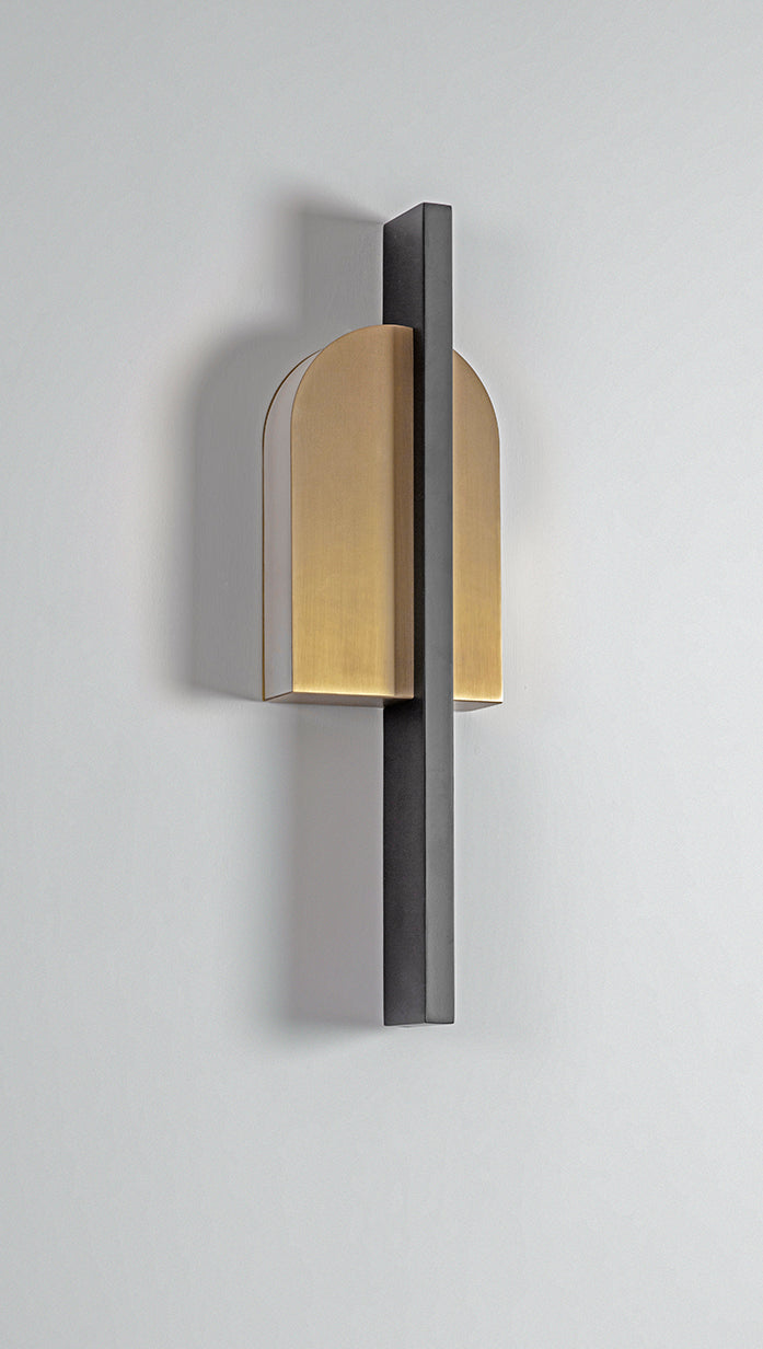 Single Wall Light, side view.