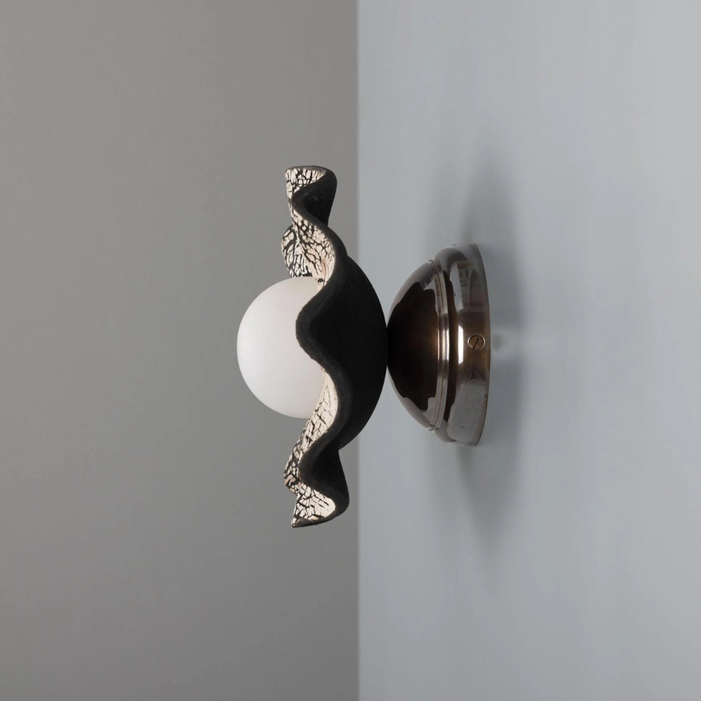 Rivale Wall Light with Wavy Ceramic Shade, Black Clay